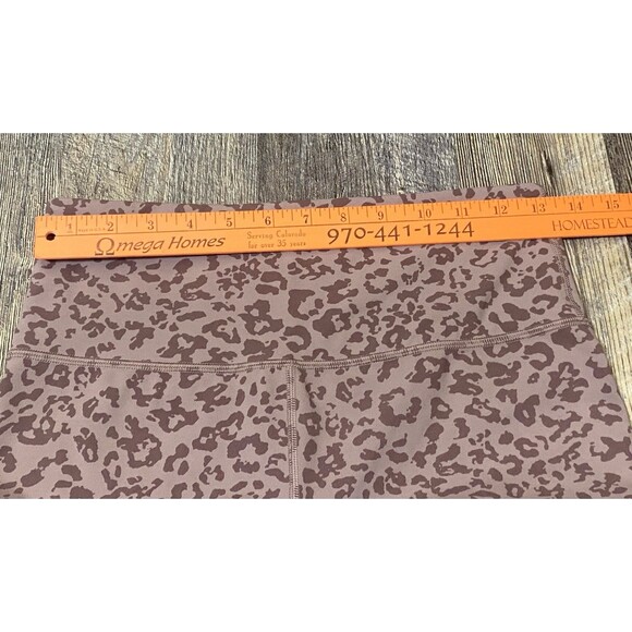 Athleta Elation Ultra High Rise Tight Leopard Mauve Pink Medium Leggings Yoga - Picture 10 of 12